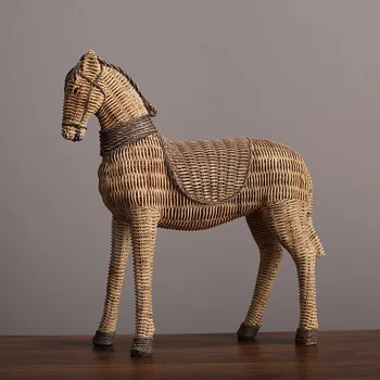 Figūrėlė Žirgas Rotango Pynimo Modelį Ornamentu Dervos Žirgas Europos Stiliaus Namo Minkšta Apdaila