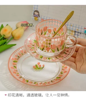 Gėlių skaidraus stiklo kavos puodelio lėkštė nustatyti ins didelės vertės išskirtinį popietės arbata ponios arbatos puodelis.